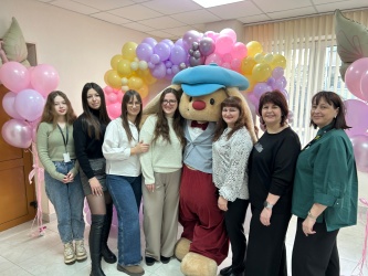 8 марта в Гродненском агентстве: тепло, улыбки и искренние слова